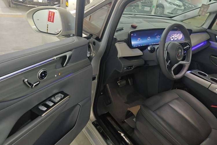 Used Buick GL8 New Energy 2026 Model Lu Zun Smart Enjoyment Edition Driver Seat