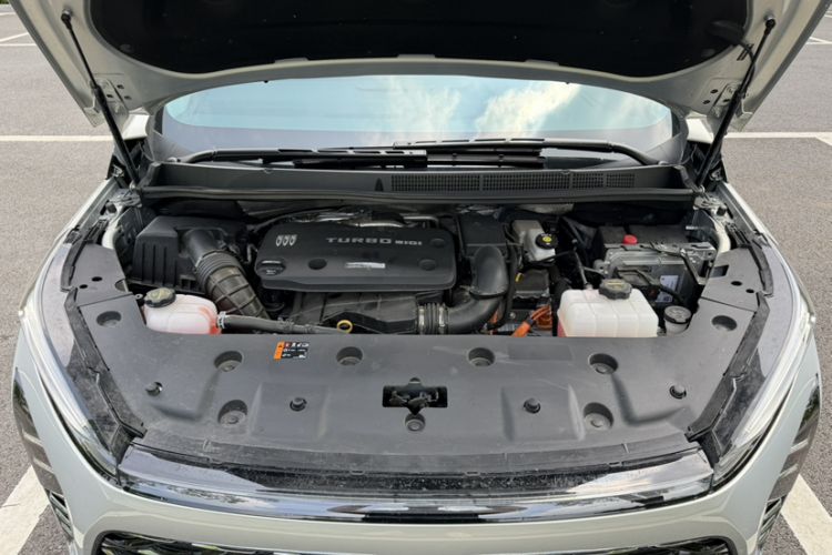 Used Buick GL8 New Energy 2026 Model Lu Zun Smart Enjoyment Edition Engine Bay