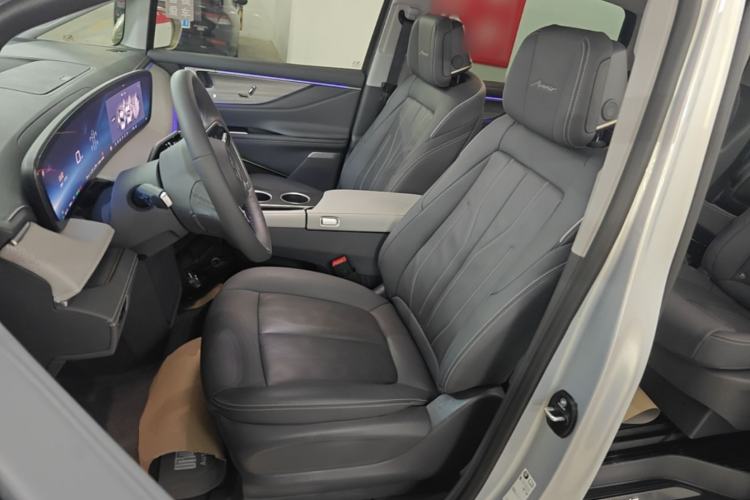 Used Buick GL8 New Energy 2026 Model Lu Zun Smart Enjoyment Edition Left Front Seat