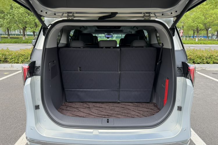 Used Buick GL8 New Energy 2026 Model Lu Zun Smart Enjoyment Edition Trunk