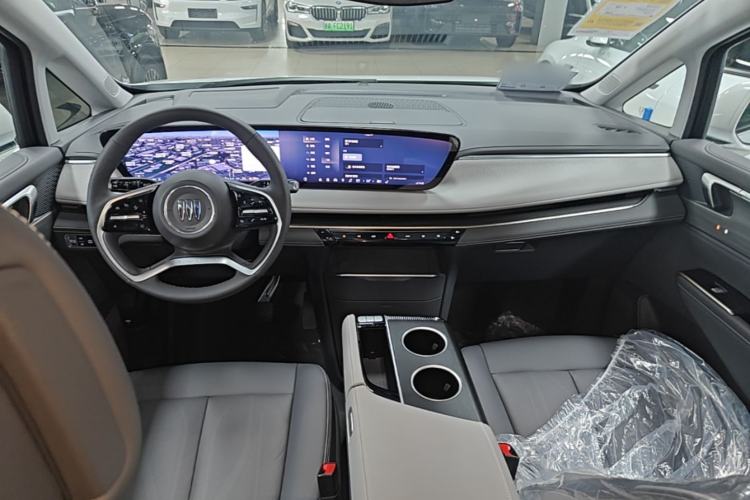 Used Buick GL8 New Energy 2026 Model Lu Zun Smart Enjoyment Edition Center Console