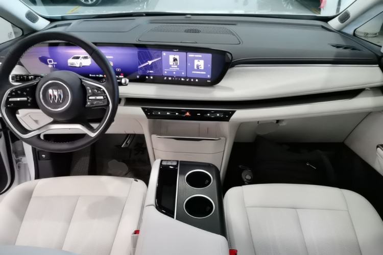 Used Buick GL8 New Energy 2026 Model Lu Zun Prestige Edition Center Console