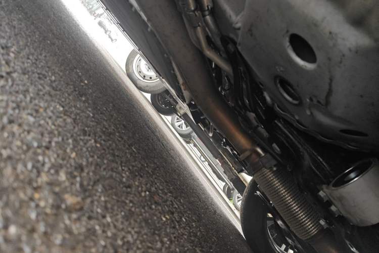 Used Buick GL8 New Energy 2026 Model Lu Zun Prestige Edition Chassis Front Right