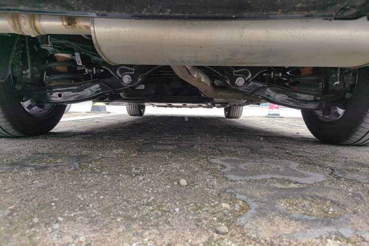 Used Buick GL8 New Energy 2026 Model Lu Zun Prestige Edition Chassis Rear
