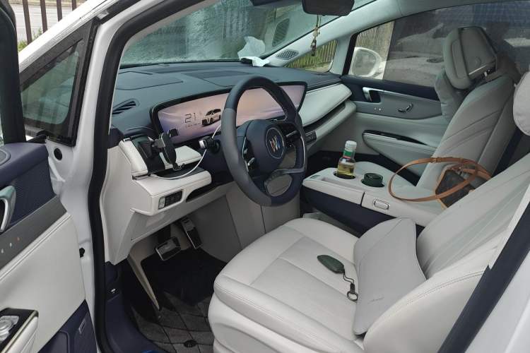 Used Buick GL8 New Energy 2026 Model Lu Zun Prestige Edition Driver Seat