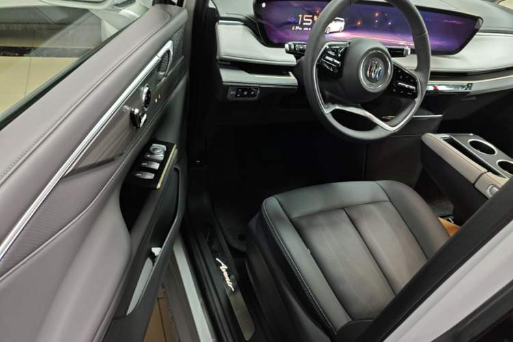 Used Buick GL8 New Energy 2026 Model Lu Zun Smart Enjoyment Edition Driver Seat