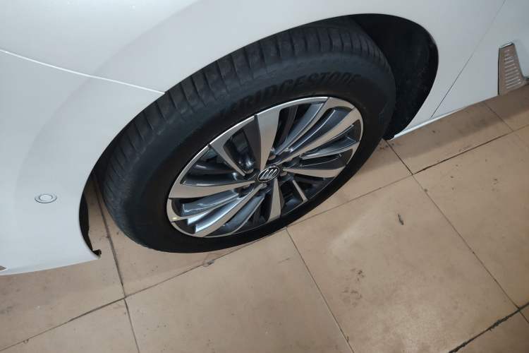 Used Buick GL8 New Energy 2026 Model Lu Zun Luxury Edition Exterior 7