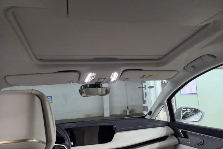 Used Buick GL8 New Energy 2026 Model Lu Zun Prestige Edition Headliner