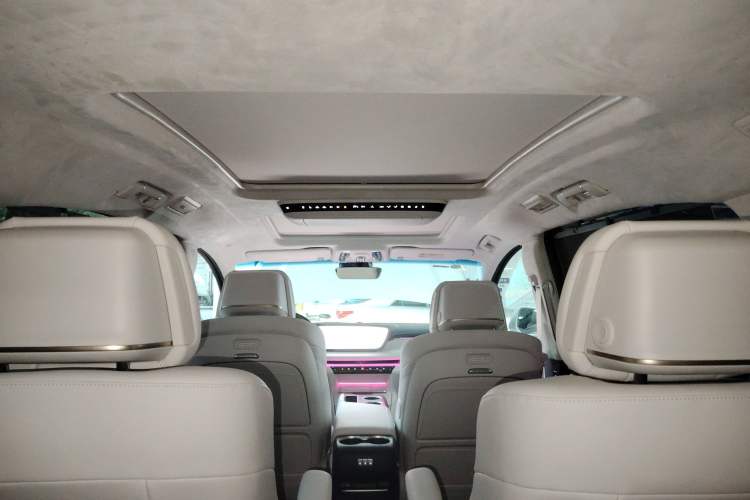 Used Buick GL8 New Energy 2026 Model Lu Zun Luxury Edition Headliner