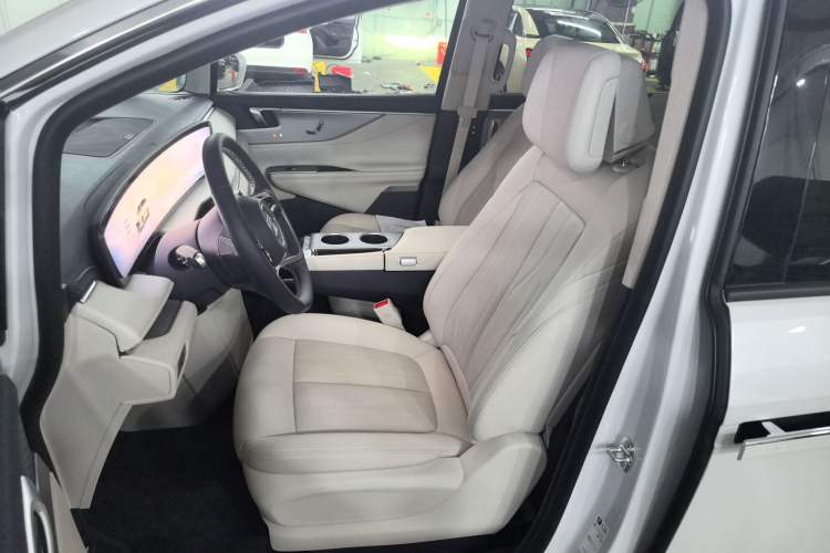 Used Buick GL8 New Energy 2026 Model Lu Zun Prestige Edition Left Front Seat