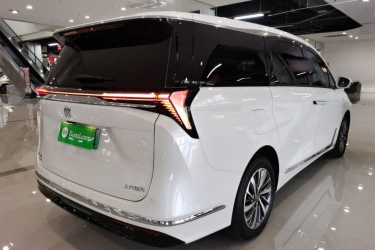 Used Buick GL8 New Energy 2026 Model Lu Zun Prestige Edition Rear Right 45 Deg