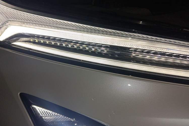 Used Buick GL8 New Energy 2026 Model Lu Zun Smart Enjoyment Edition Right Front Headlight
