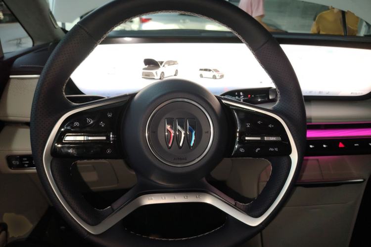 Used Buick GL8 New Energy 2026 Model Lu Zun Luxury Edition Steering Wheel