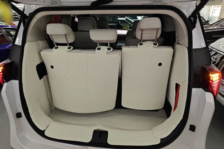 Used Buick GL8 New Energy 2026 Model Lu Zun Prestige Edition Trunk