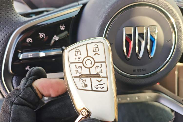 Used Buick GL8 New Energy 2026 Model Lu Zun Luxury Edition Vehicle Key