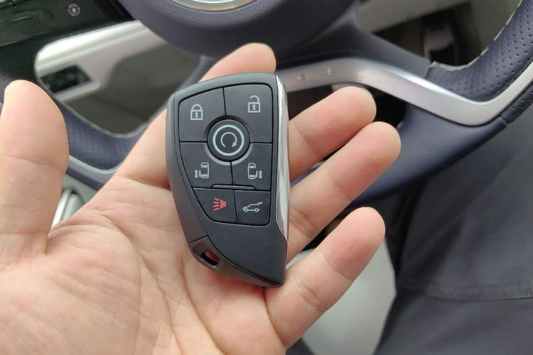 Used Buick GL8 New Energy 2026 Model Lu Zun Prestige Edition Vehicle Key