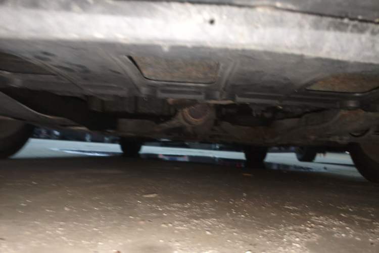 Used Buick GT 2010 GT 1.6L Manual Entry-Level Model Chassis Front
