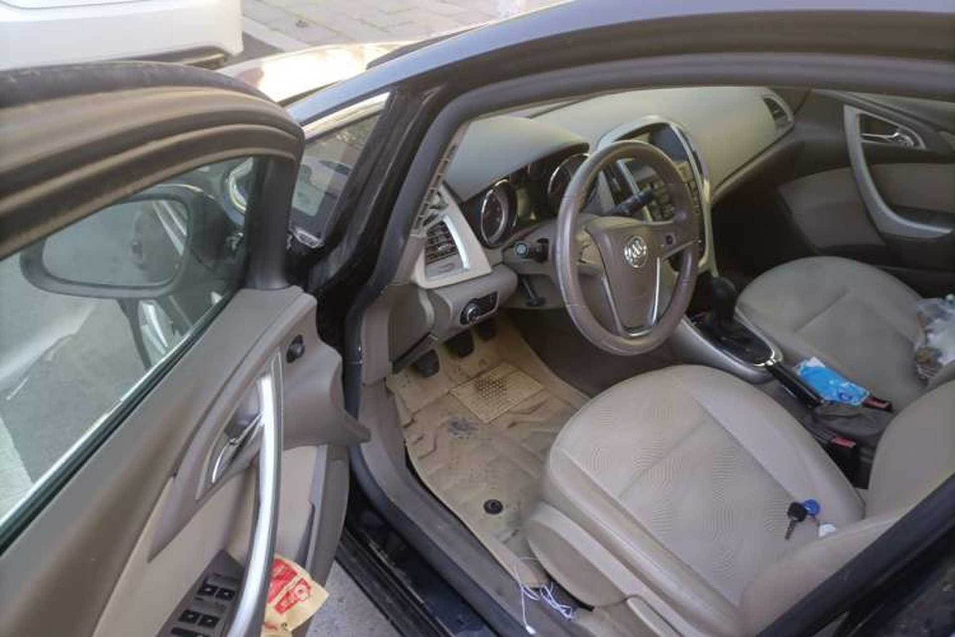 Used Buick GT 2010 GT 1.6L Manual Entry-Level Model Driver Seat