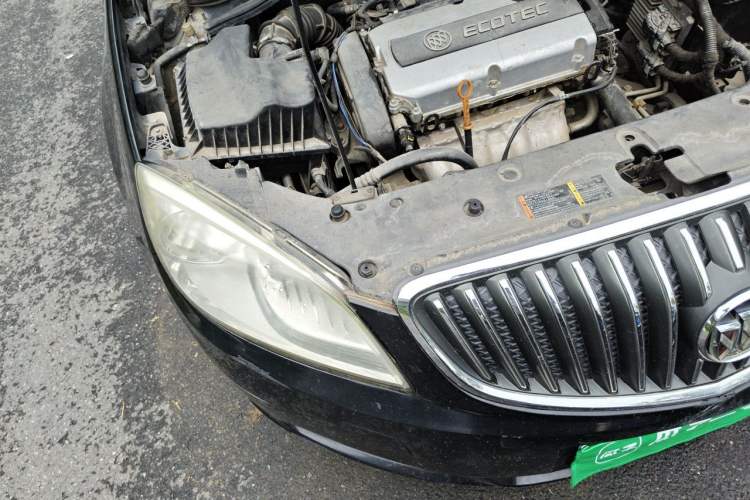 Used Buick GT 2010 GT 1.6L Automatic Fashion Edition Engine Bay Right