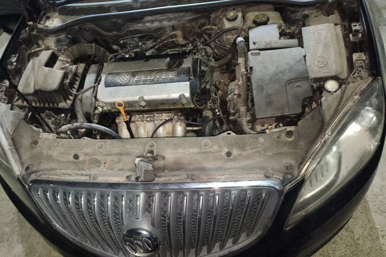 Used Buick GT 2010 GT 1.6L Manual Entry-Level Model Engine Bay