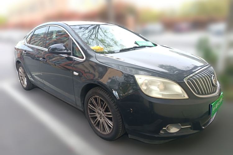 Used Buick GT 2010 GT 1.8L Automatic Luxury Edition Front Right 45 Deg