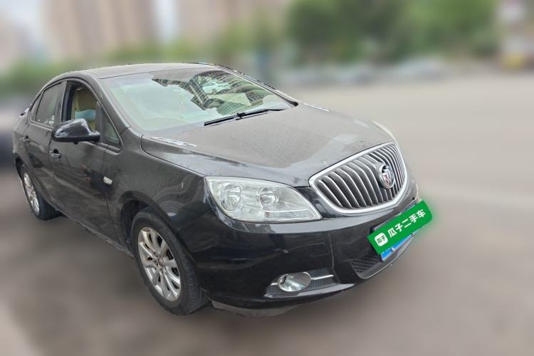 Used Buick GT 2010 GT 1.6L Automatic Fashion Edition Front Right 45 Deg