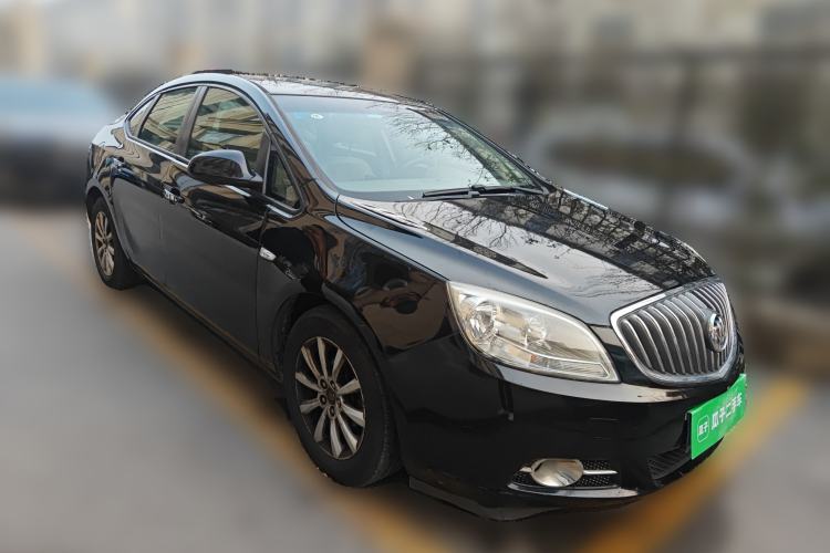 Used Buick GT 2010 GT 1.6L Manual Entry-Level Model Front Right 45 Deg