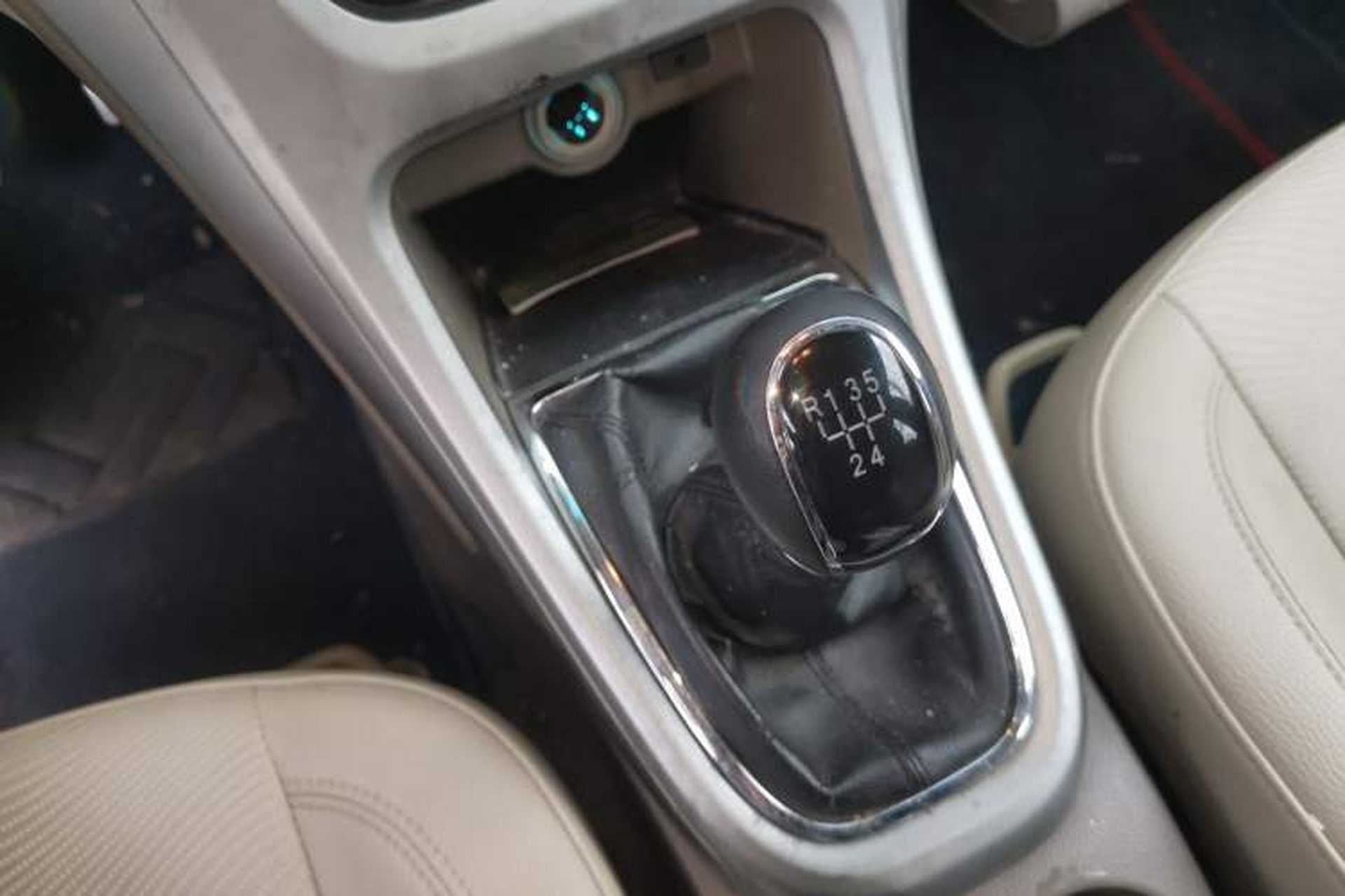 Used Buick GT 2010 GT 1.6L Manual Entry-Level Model Gear Lever