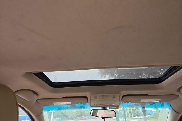 Used Buick GT 2010 GT 1.6L Automatic Fashion Edition Headliner