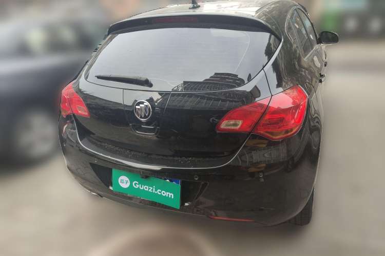 Used Buick GT 2010 XT 1.6T Fashion Sport Edition Rear