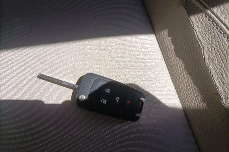 Used Buick GT 2010 GT 1.6L Manual Entry-Level Model Vehicle Key