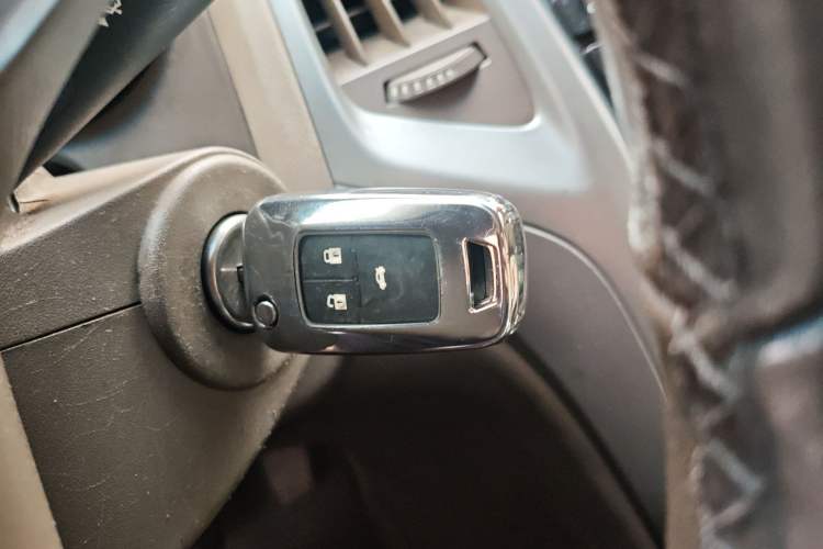 Used Buick GT 2010 GT 1.6L Automatic Fashion Edition Vehicle Key