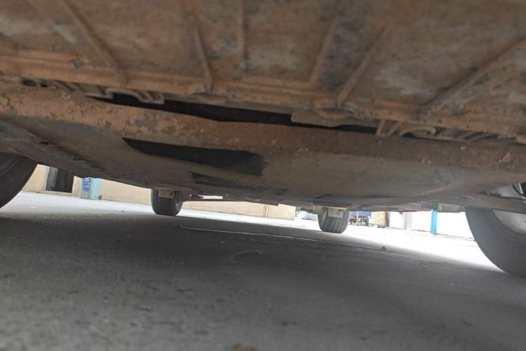 Used Buick GT 2010 XT 1.6L Automatic Fashion Edition Chassis Front