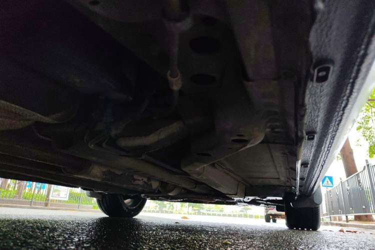 Used Buick GT 2010 XT 1.6L Automatic Fashion Edition Chassis Rear Right