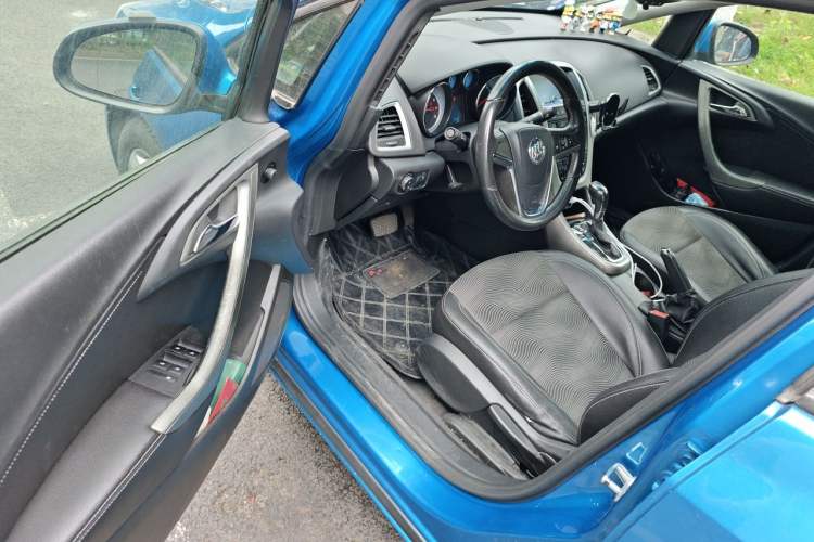 Used Buick GT 2010 GT 1.6T Fashion Sport Edition Driver Seat