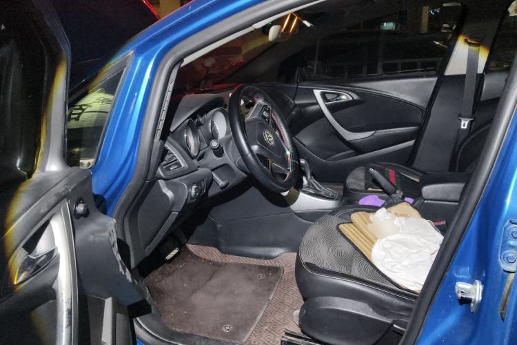 Used Buick GT 2010 XT 1.6T Fashion Sport Edition Driver Seat