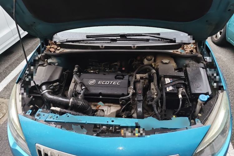 Used Buick GT 2010 XT 1.6T New Edge Sport Edition Engine Bay