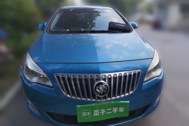 Used Buick GT 2010 XT 1.8L Automatic Fashion Edition Front