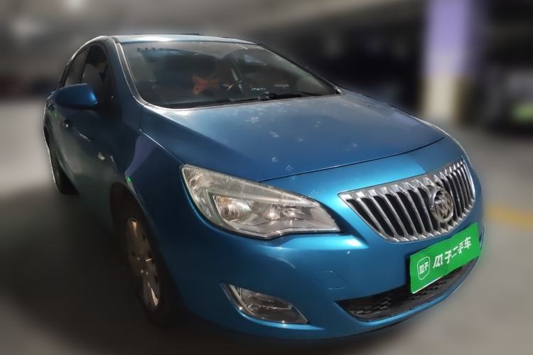 Used Buick GT 2010 XT 1.8L Automatic Fashion Edition Front Right 45 Deg