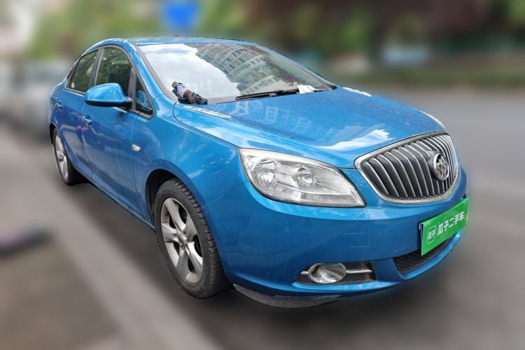 Used Buick GT 2010 GT 1.6T Fashion Sport Edition Front Right 45 Deg