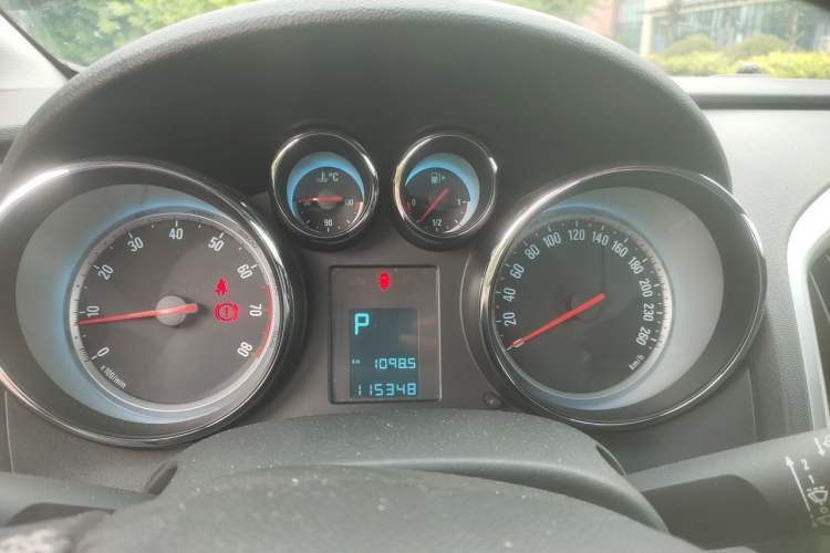 Used Buick GT 2010 XT 1.6T Fashion Sport Edition Instrument Cluster