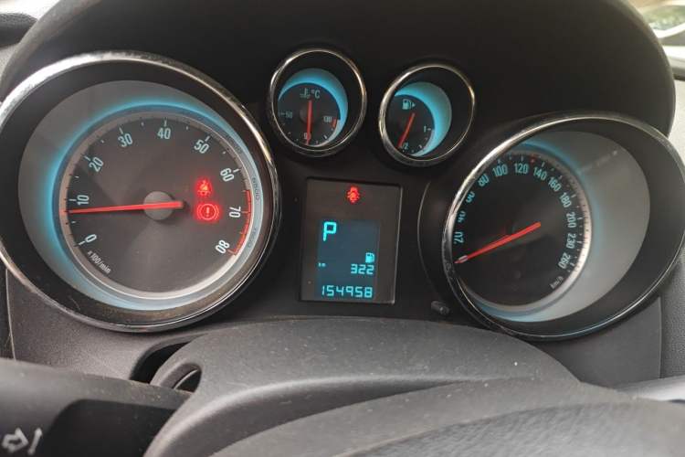 Used Buick GT 2010 XT 1.6L Automatic Fashion Edition Instrument Cluster