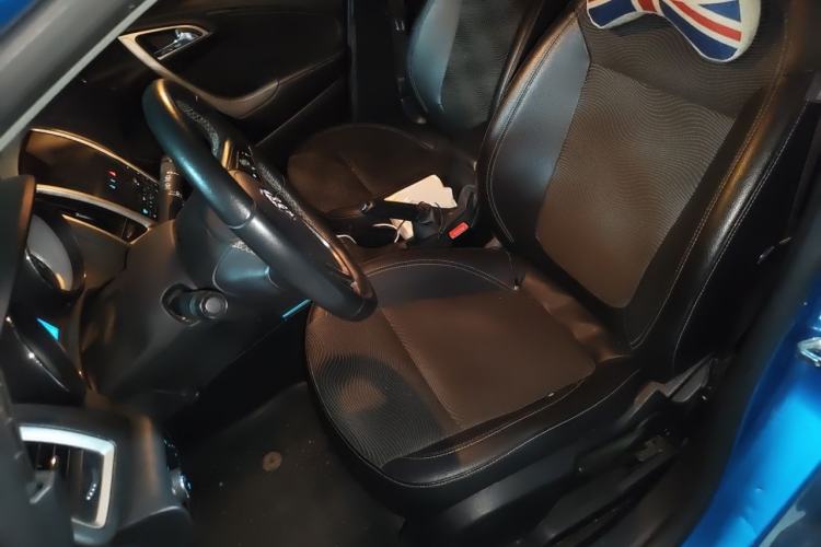 Used Buick GT 2010 XT 1.8L Automatic Fashion Edition Left Front Seat