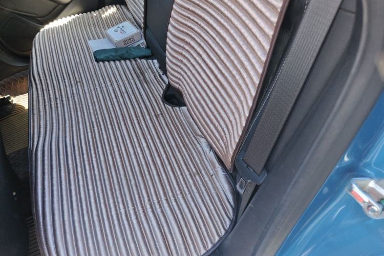 Used Buick GT 2010 XT 1.8L Automatic Deluxe Edition Left Rear Seat