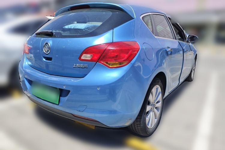 Used Buick GT 2010 XT 1.8L Automatic Deluxe Edition Rear Right 45 Deg