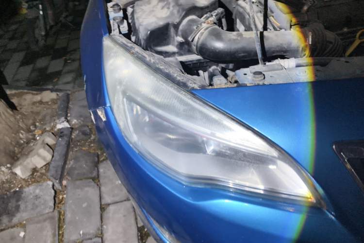 Used Buick GT 2010 XT 1.6T Fashion Sport Edition Right Front Headlight