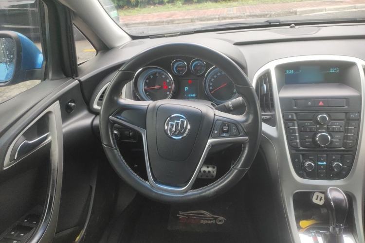 Used Buick GT 2010 XT 1.6T Fashion Sport Edition Steering Wheel