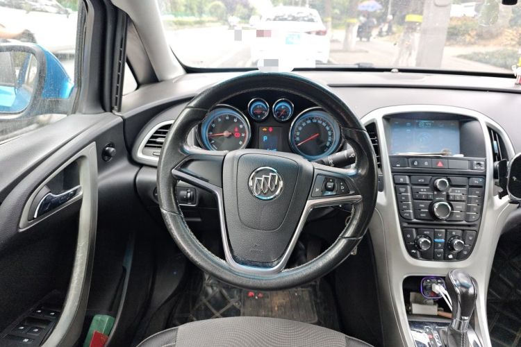 Used Buick GT 2010 GT 1.6T Fashion Sport Edition Steering Wheel