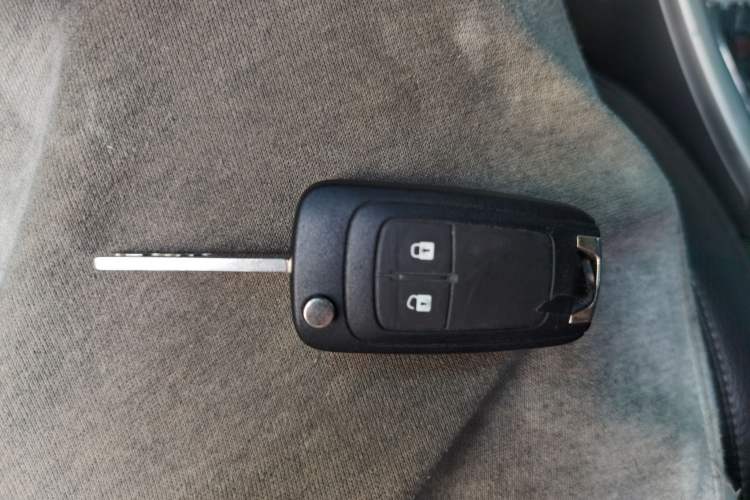 Used Buick GT 2010 XT 1.8L Automatic Fashion Edition Vehicle Key