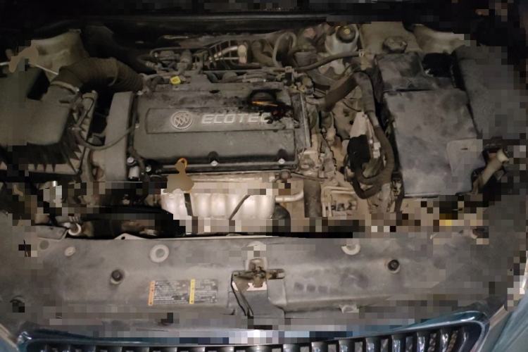 Used Buick GT 2010 GT 1.6L Automatic Fashion Edition Engine Bay
